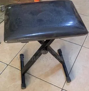 Adjustable Keyboard Bench & Piano Stool – Padded Foam Seat, Height-Adjustable for All Playing Levels