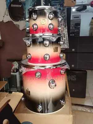 Tama Drums With 4 Cymbals