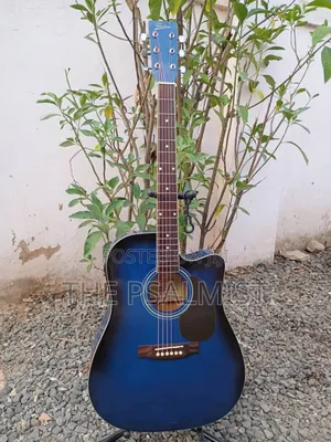 Freedom FAG640CEQ Semi-Acoustic Guitar – Cutaway Body, Onboard EQ & Padded Carry Bag Included