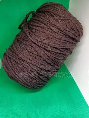 8-Ply 400g Milk Cotton Chunky Yarn – Super Soft Baby & Blanket Crochet Yarn