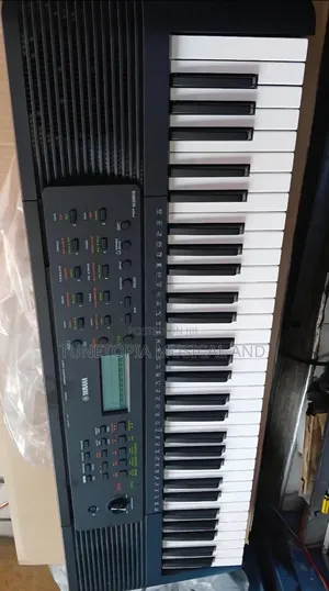 Yamaha Psr-e283 61-key Portable Keyboard