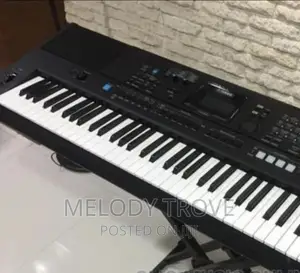 Yamaha Psr-Ew425 76-Key Portable Arranger