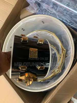 Pearl 5-Piece Maple Shell Acoustic Drum Set – Complete Kit with Cymbals, Hardware & Drum Throne