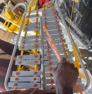 Marching Type Glockenspiel | Professional Grade | Durable Build | Stage & Studio Ready