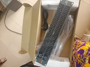 DBX Double Equaliser