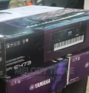 Yamaha Psr-473 – Professional Electronic Keyboard & Digital Piano