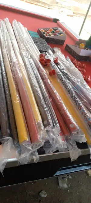 Snooker Stick – Professional Coin-Operated Billiards Snooker Pool Table