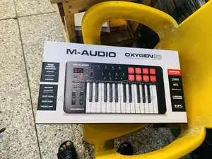 M-audio 25 Mini Key Board Controller With Rhythm Pad | Professional Grade | Durable Build | Stage & Studio Ready