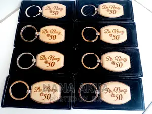 Keyholder with Bottle Opener in Gift Case – Customized Souvenir for All Occasions