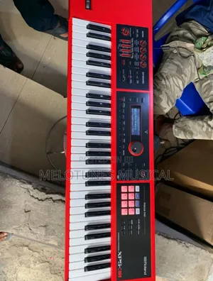 Roland XPS-30 Expandable 61-key Keyboard Synthesiz | Polyphonic | Programmable Presets | Balanced Audio Outputs