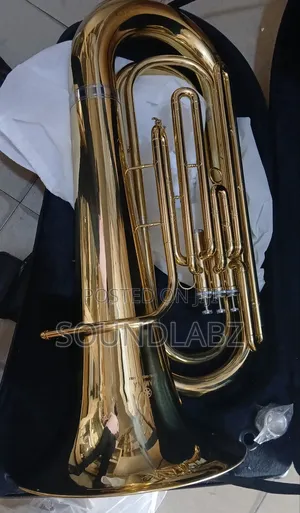 Yamaha YBB-201WC/321 BBb Concert Tuba – Large-Bore, Piston Valves for Orchestras & Wind Bands