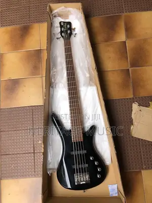 Warwick Corvette Active Bass Guitar – Ash Body, 2-Band MEC Preamp & Professional Stage-Ready Build