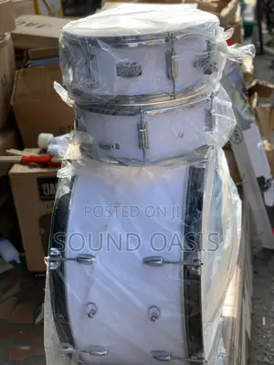 Yamaha 3set Parade/marching Drumset With Accessories (white) | Complete Drum Kit | Hardware Included | Stage & Practice Ready