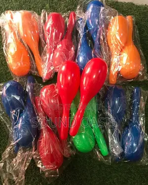 Maracas (1 Pair) – Professional Hand Percussion – Maracas, Shakers & Tambourine