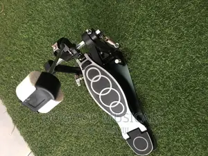 Drum Pedal