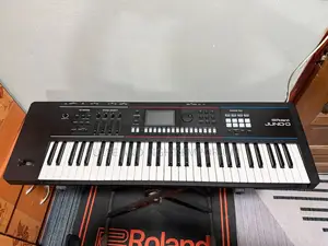 Roland JUNO-D7 76-Key Synthesizer Keyboard – ZEN-Core Sound Engine, 76-Note Synth-Action Keys