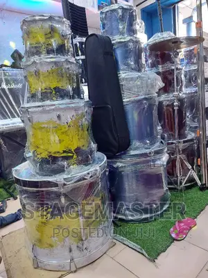 TAMA Drumset Rythm – Complete 5-Piece Professional Acoustic Drum Kit