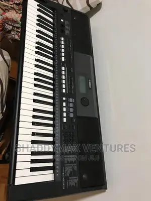 Yamaha E433 – Professional Electronic Keyboard & Digital Piano