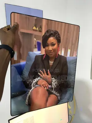 Custom Picture Frame – Durable Wood & Acrylic Wall Frame in Multiple Sizes & Designs