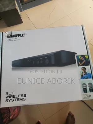 Shure Wireless Cordless Microphone – UHF Dynamic Vocal Mic for Live Stage & Church Performance