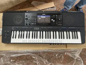 PSR Sx900 Keyboard - Professional Grade | Touch-Sensitive Keys | Built-in Voices & Rhythms | Beginner to Pro