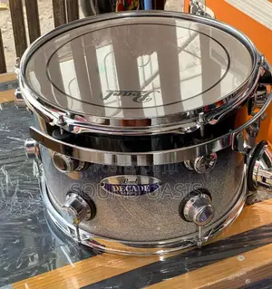 Pearl Decade Maple 5-Piece Drumset