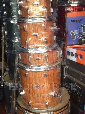 Pearl Drums(Set) – Complete 5-Piece Professional Acoustic Drum Kit