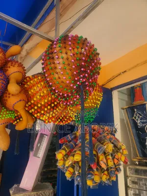 Local Maracas Medium | Lightweight | Vibrant Sound | Ideal for Afrobeats & Latin Music