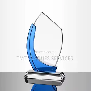 Crystal Glass Award Plaque – Optically Clear Engraved Plaque for Ceremonies & Events