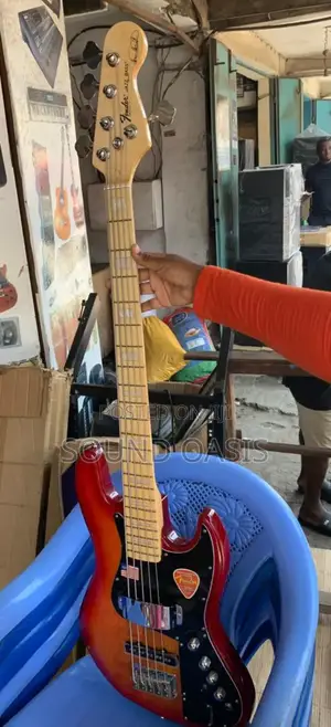 Fender Active Jazz Bass Guitar (Wooden Red)