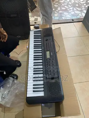 Yamaha Psr-e273 61-key Portable 61-key Keyboard | Touch-Sensitive Keys | Built-in Voices & Rhythms | Beginner to Pro