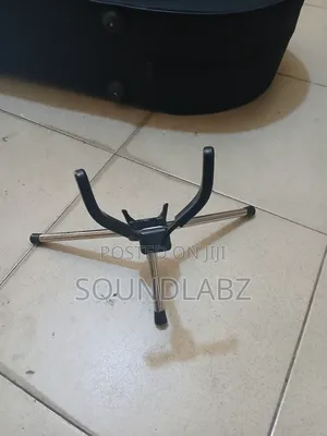 Professional Alto/Tenor Saxophone – Brass Body, Engraved Bell, Adjustable Keys & Full Accessories