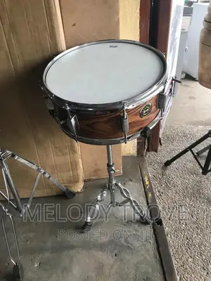 Snare Drum and Stand (Strong Quality)