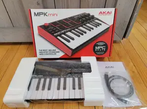 Akai MPK Mk3 (With Lcd) Latest Midi Keyboard