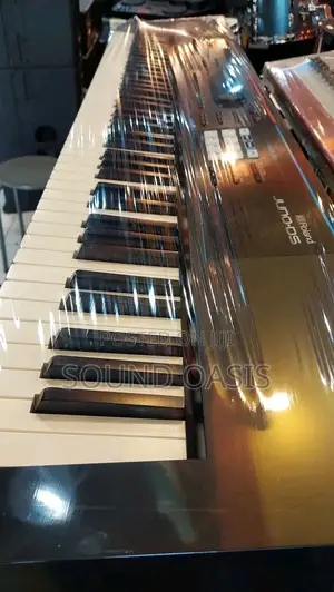 Roland Juno-Ds88 88-Key Weighted-Action Synthesizer