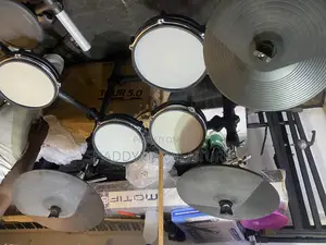 Alesis DM 8 Pro Mesh Electric Drums – Velocity-Sensitive Electronic Drum Kit for Home & Stage