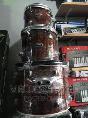 Yamaha High-grade Drums (sleek Brown Colour) | Professional Drum Kit | Durable Build | Stage & Studio Ready