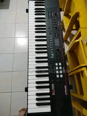 Roland Xps-10x 61-key Expandable Synthesizer 61-key Keyboard | Polyphonic | Programmable Presets | Balanced Audio Outputs