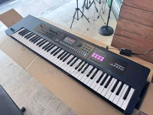 Roland JUNO-D7 76-Key Synthesizer Keyboard – ZEN-Core Sound Engine, 76-Note Synth-Action Keys