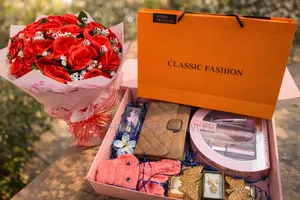 Birthday Gifting Box – Personalised Surprise Gift Box for Birthdays & Special Celebrations