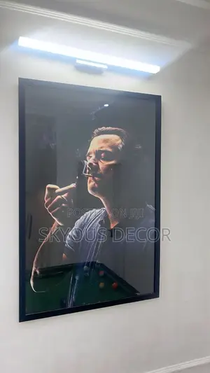 Glass Pablo Picture Frame – Custom Glass-Finish Art Picture Frame Available on Order