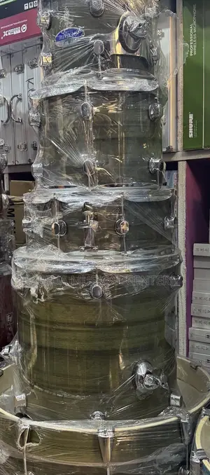 Pearl Decade Drum Set