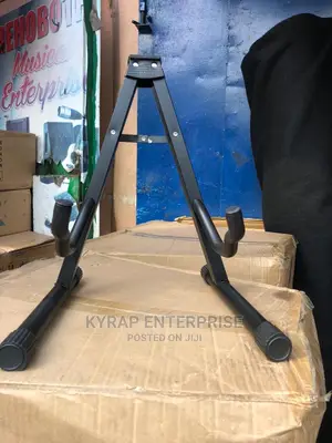 Guitar Stand – Professional Electric & Semi-Acoustic Guitar