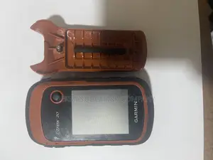 Garmin Etrex 20 | 2.2" Color Display | HotFix GPS | MicroSD | Worldwide Basemap | Fairly Used - Excellent Condition