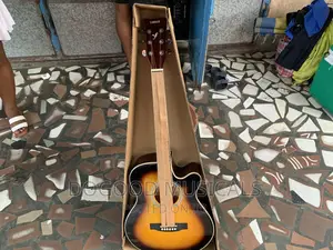 Yamaha Simi Acoustic Guitar