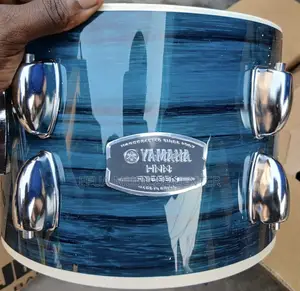 Yamaha Acoustic Drum Set