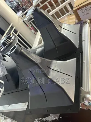 Horn Bucket (1pair) | Professional Grade | Durable Build | Stage & Studio Ready