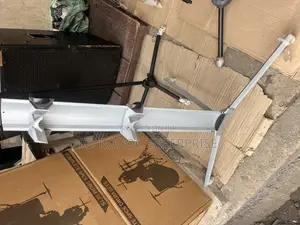 Double-Tier Keyboard Stand – Heavy-Duty Steel, Height-Adjustable Dual Rack for 2 Keyboards