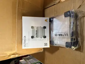 Behringer ULTRA-DI DI100 Active DI Box – Transparent Signal, Ground Lift & -20dB Pad for Live & Studio