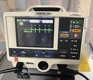 Emergency Defibrillator Monitor